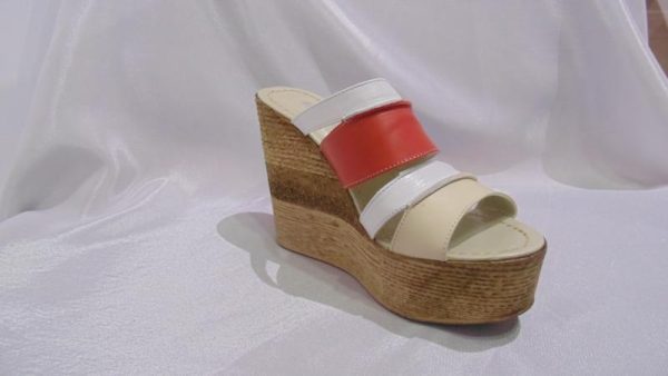 Papuci Dama Casual cu Talpa Orotopedica - Andra Collection - Model 130 - Alb - Bej - Corai