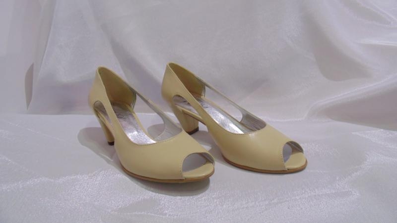 Pantofi dama stileto din piele naturala - Lac Nude - 2691 LN